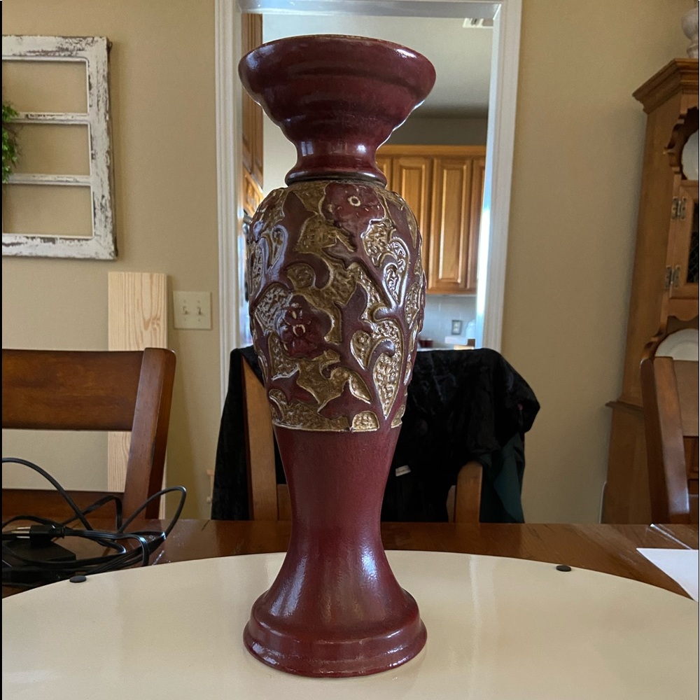 Candle holder